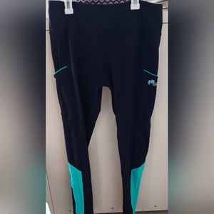 Set of Workout Top & Pants